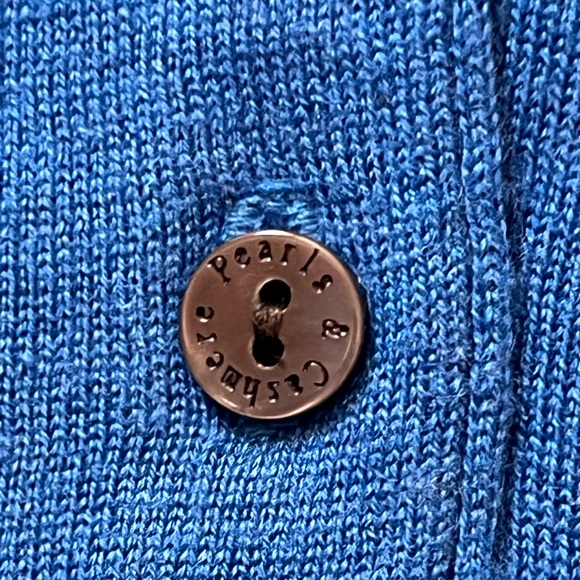 Pearls & Cashmere set - Picture 7 of 9